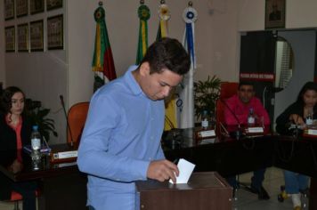 Foto - Posse e Eleição de Mesa Diretora do 2º Câmara Mirim