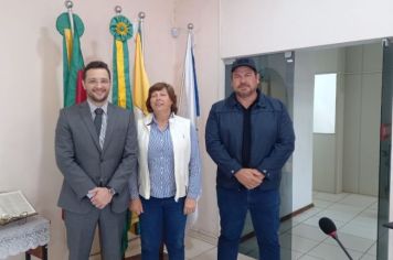 Juiz de Direito da Comarca de Augusto Pestana visita a Câmara Municipal