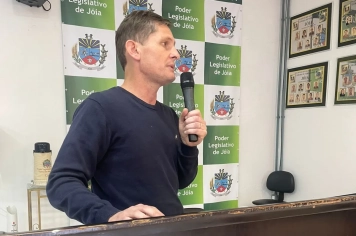 Prefeito Dionei Lewandowski apresenta atualizações sobre obras e instalações em andamento no município de Jóia