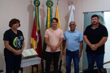 Câmara de Vereadores recebe visita do Presidente do Poder Legislativo do Município São Miguel das Missões.