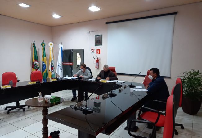 18° SESSÃO ORDINÁRIA DA 1ª SESSÃO LEGISLATIVA ORDINÁRIA  DA 10ª LEGISLATURA, EM 31.5.2021.