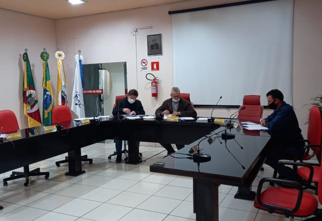 17° SESSÃO ORDINÁRIA DA 1ª SESSÃO LEGISLATIVA ORDINÁRIA  DA 10ª LEGISLATURA, EM 24.5.2021.