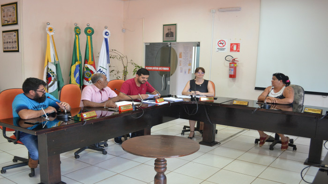 Reunião da Comissão de Constituição, Justiça, Redação Final e Desenvolvimento Social do dia 06 de novembro de 2018.