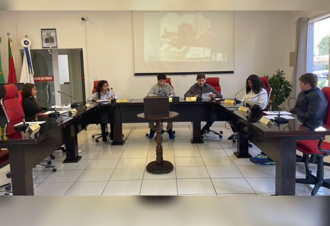Vereadores Mirins  recebem respostas das demandas apresentadas ao Poder Executivo