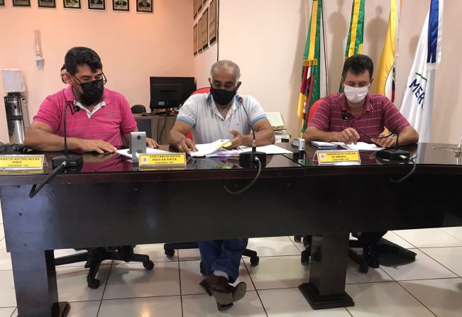 COMISSÃO DE CONSTITUIÇÃO, JUSTIÇA, REDAÇÃO FINAL E DESENVOLVIMENTO SOCIAL.