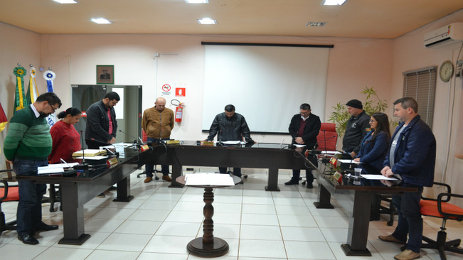 SESSÃO ORDINÁRIA  DIA 12 DE AGOSTO DE 2019.